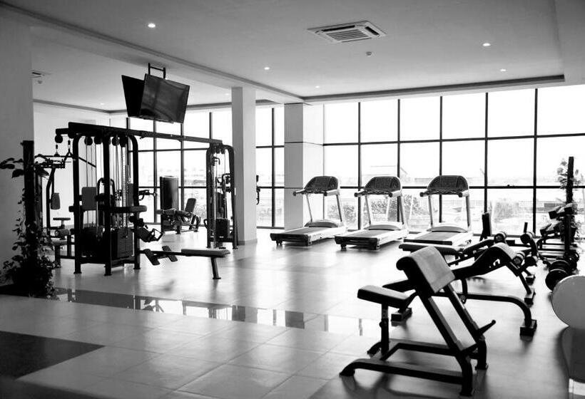 هتل Blue Sapphire