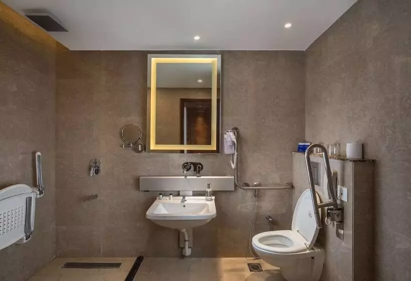 Hotelli Nirvana Sarovar Portico Gorakhpur