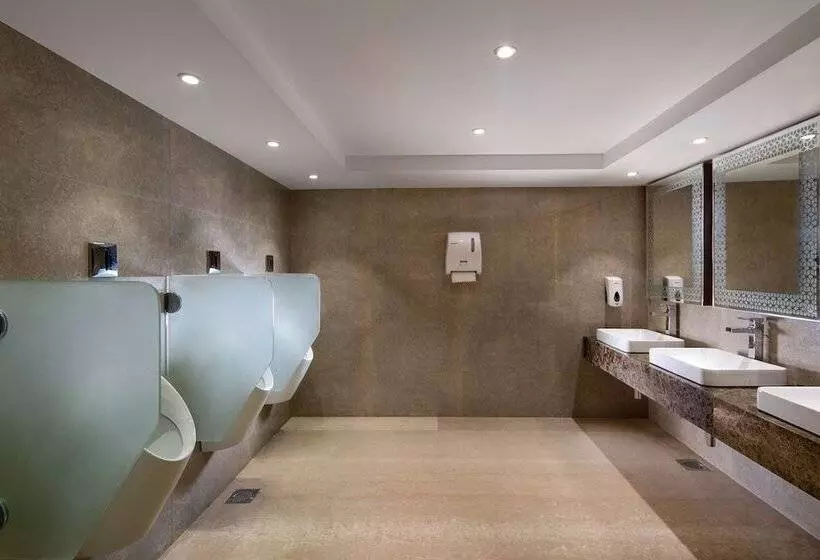 Hotelli Nirvana Sarovar Portico Gorakhpur