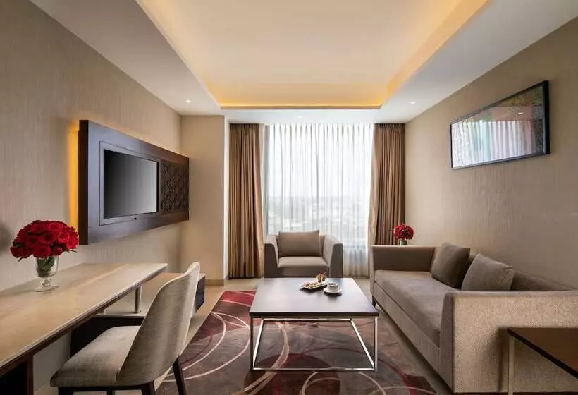 Hotelli Nirvana Sarovar Portico Gorakhpur