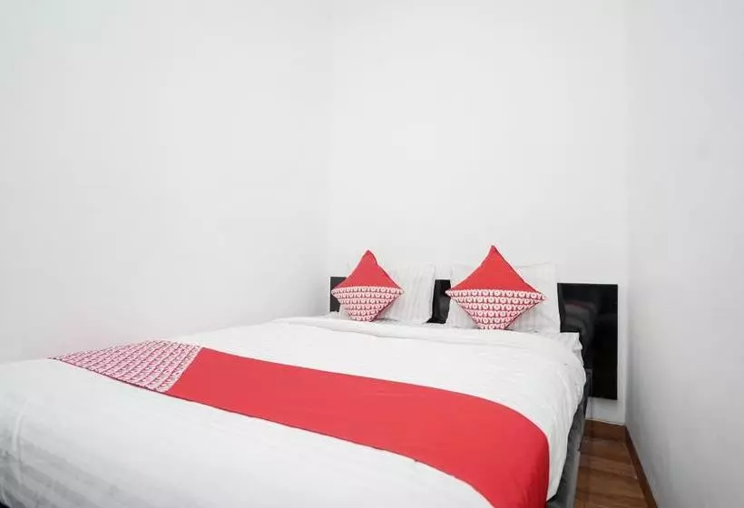 ホテル Oyo 445 Lavender Homestay