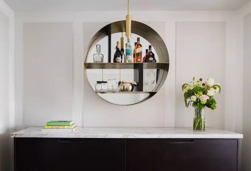 Four Seasons Hotel Montreal