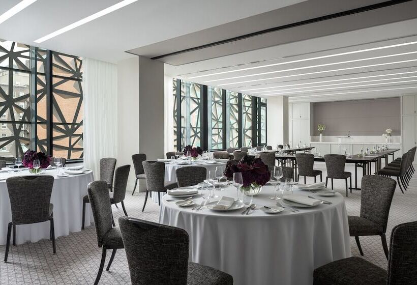 Four Seasons Hotel Montreal