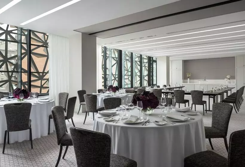 Four Seasons Hotel Montreal