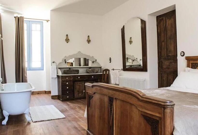 בית מלון כפרי U Fiordalisu