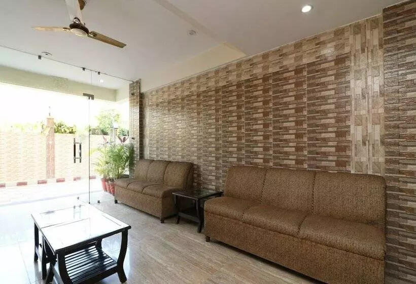 Oyo 26109 Hotel Havngo