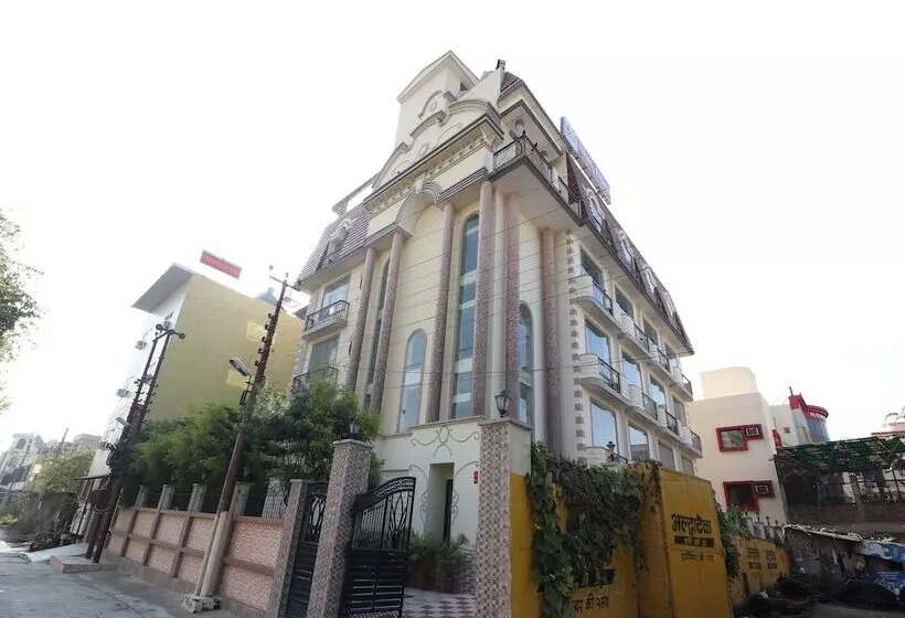Oyo 26109 Hotel Havngo