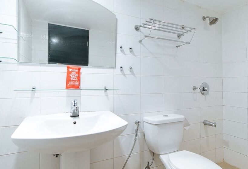 بنسيون Reddoorz At Samat Mandaluyong