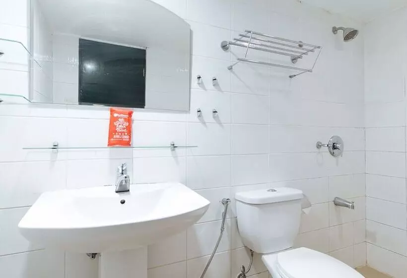 ペンション Reddoorz At Samat Mandaluyong