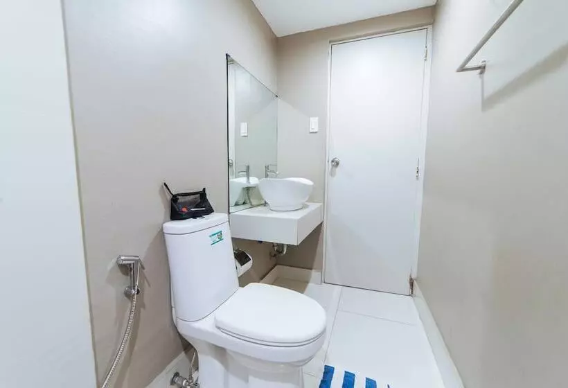 ペンション Reddoorz At Samat Mandaluyong