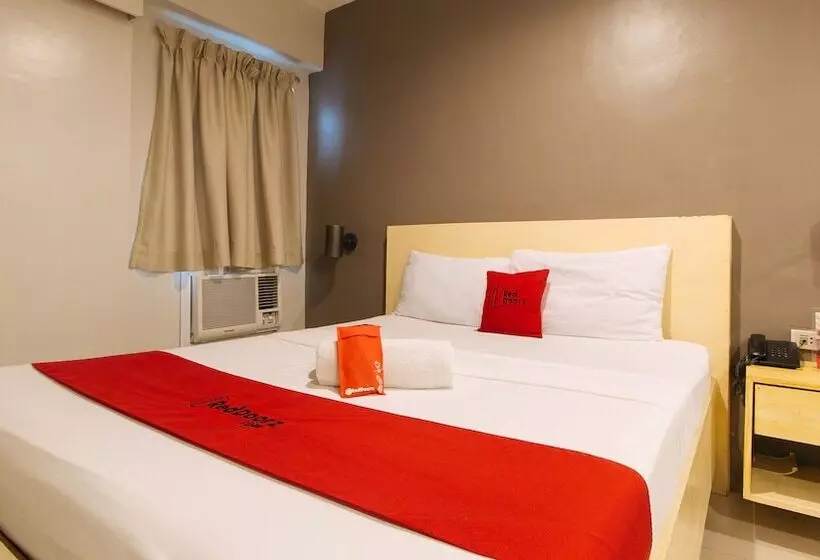 ペンション Reddoorz At Samat Mandaluyong