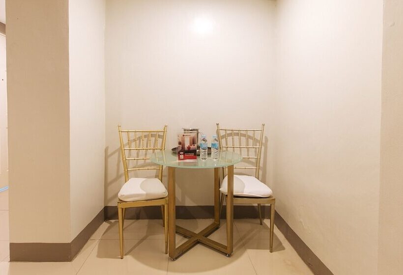 بنسيون Reddoorz At Samat Mandaluyong