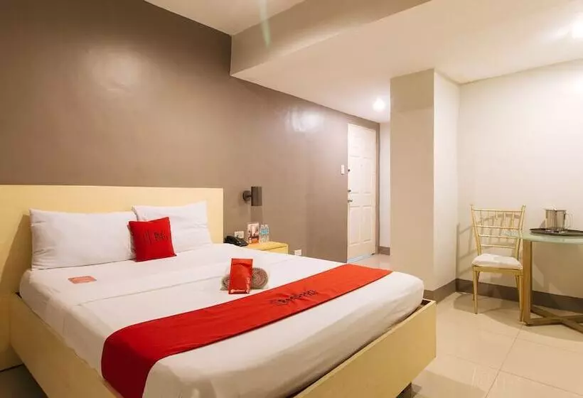 ペンション Reddoorz At Samat Mandaluyong