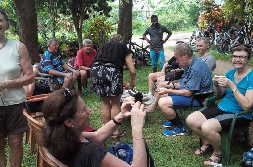 בית מלון כפרי Border