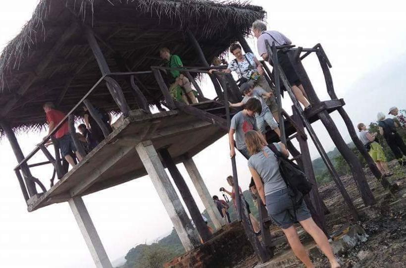 בית מלון כפרי Border