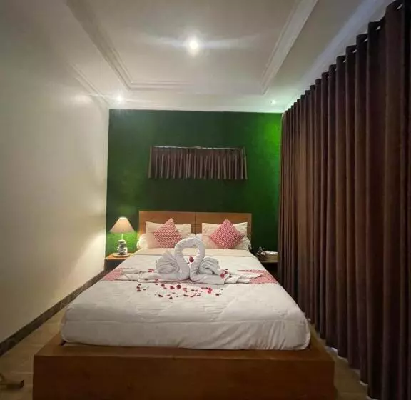 پانسیون Dong Jegeg Canggu