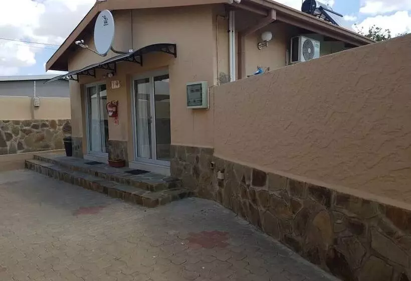 پانسیون Esperanca Guesthouse