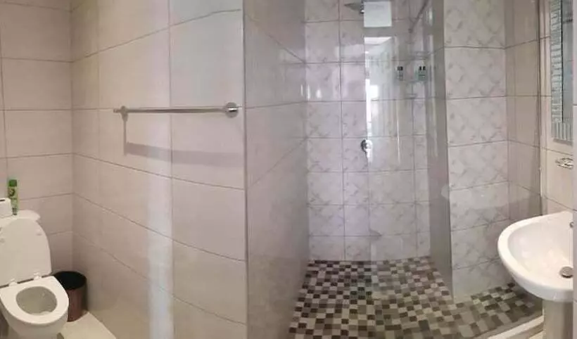 پانسیون Esperanca Guesthouse