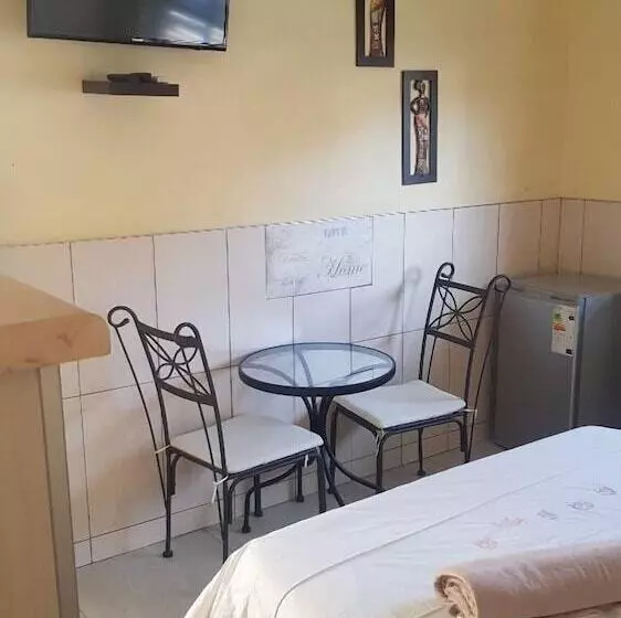 پانسیون Esperanca Guesthouse