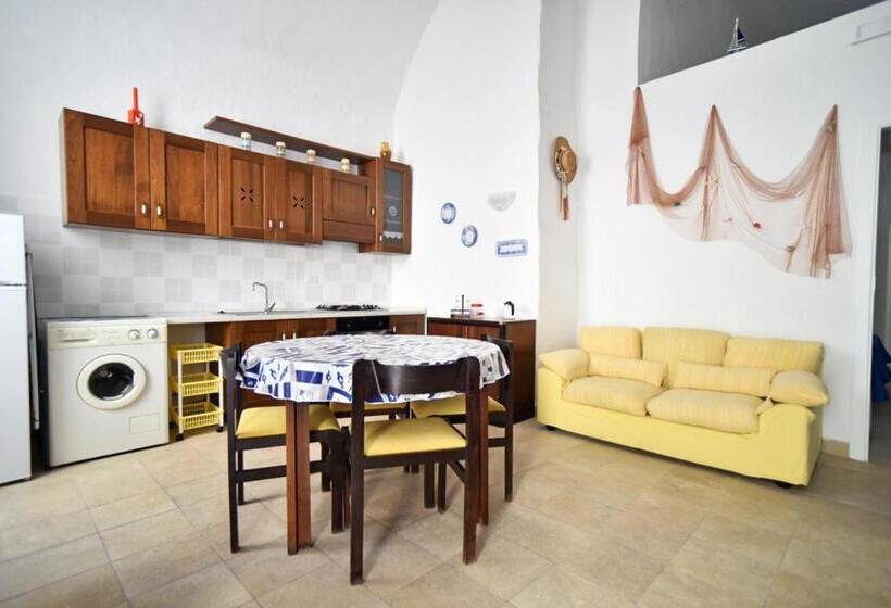 مبيت وإفطار Camera Vista Mare Holidayz