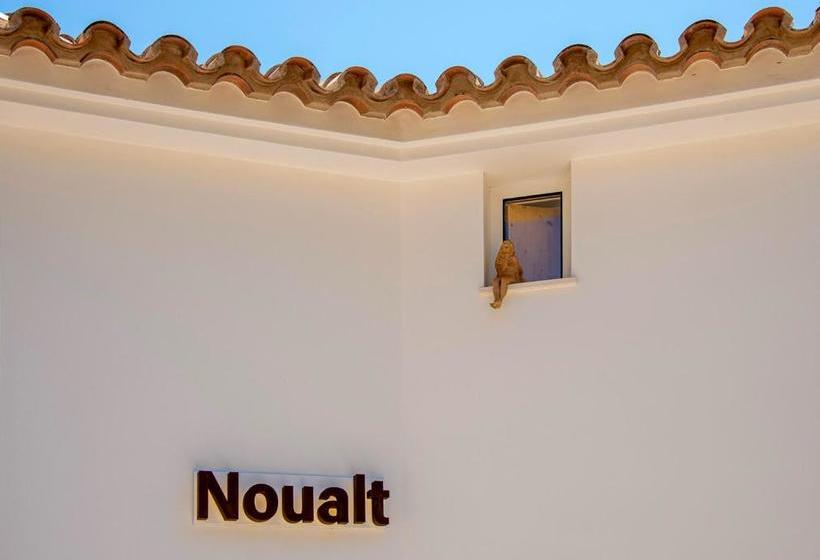 בית מלון כפרי Noualt