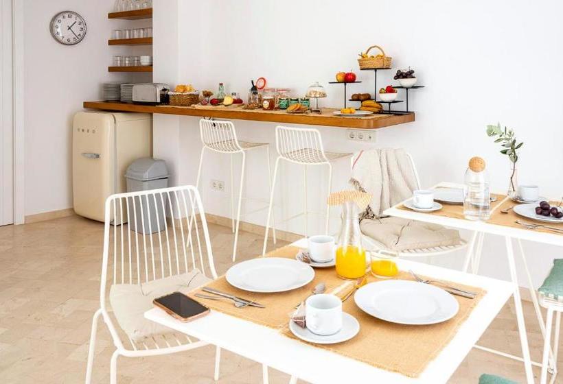 בית מלון כפרי Noualt