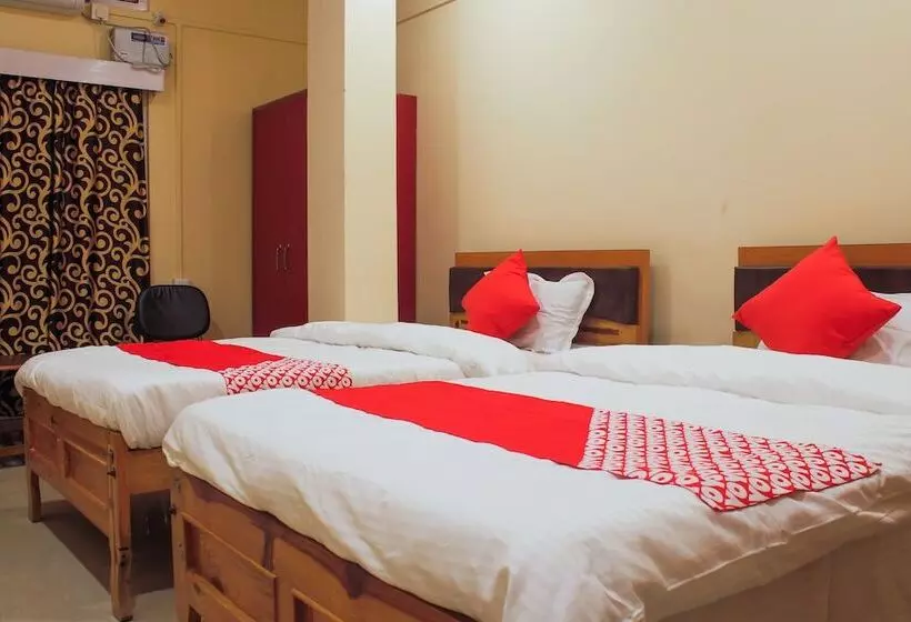 ホテル Oyo 17015 My Lodge