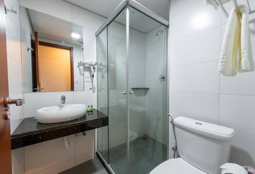 هتل Via Garden Varginha