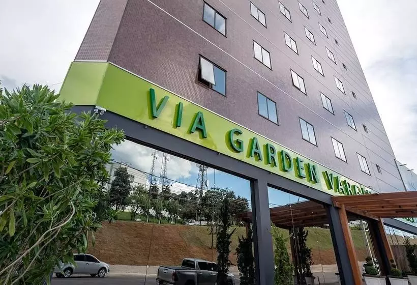 Hotelli Via Garden Varginha