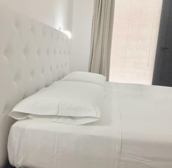 بنسيون Paolino Exclusive Rooms