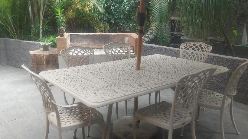 פנסיון Woodpecker On Marine