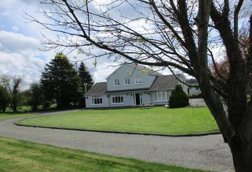 Whitaker Lodge Bed & Breakfast