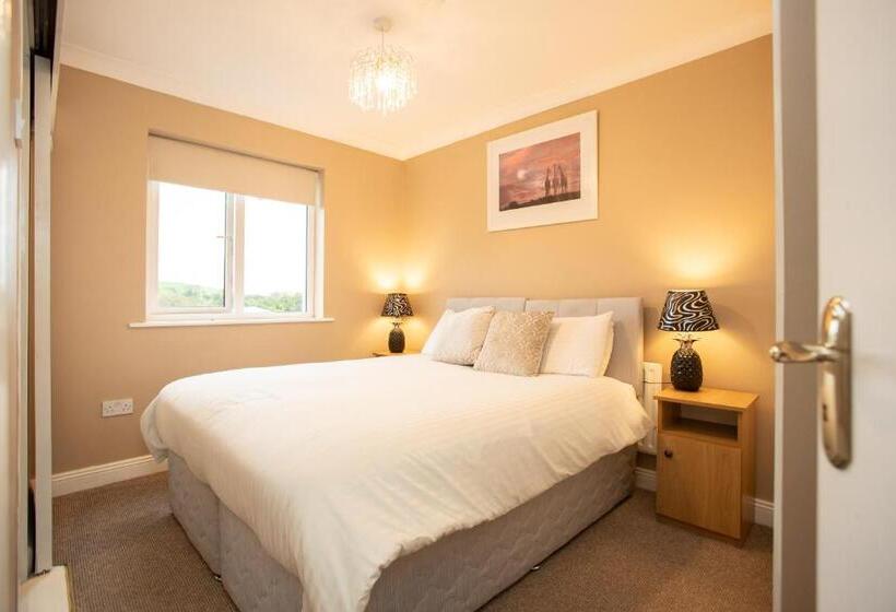 Whitaker Lodge Bed & Breakfast