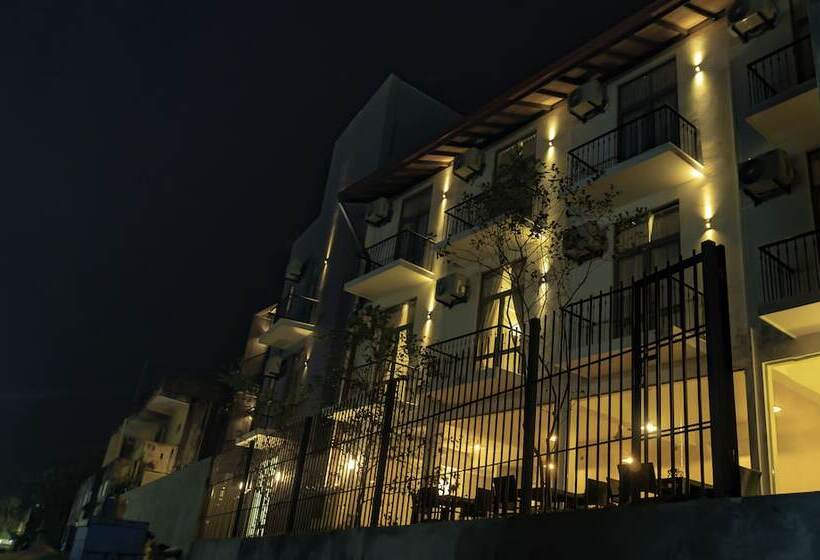 Hive 68   Hotel And Resorts