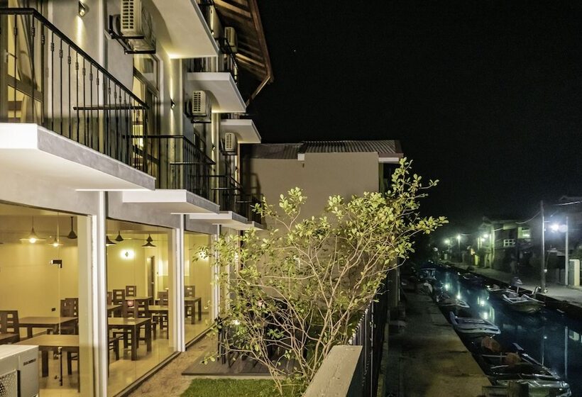 Hive 68   Hotel And Resorts