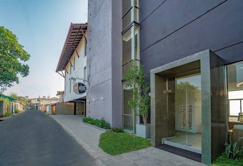 Hive 68   Hotel And Resorts