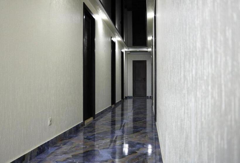 ホテル Ketino S Home