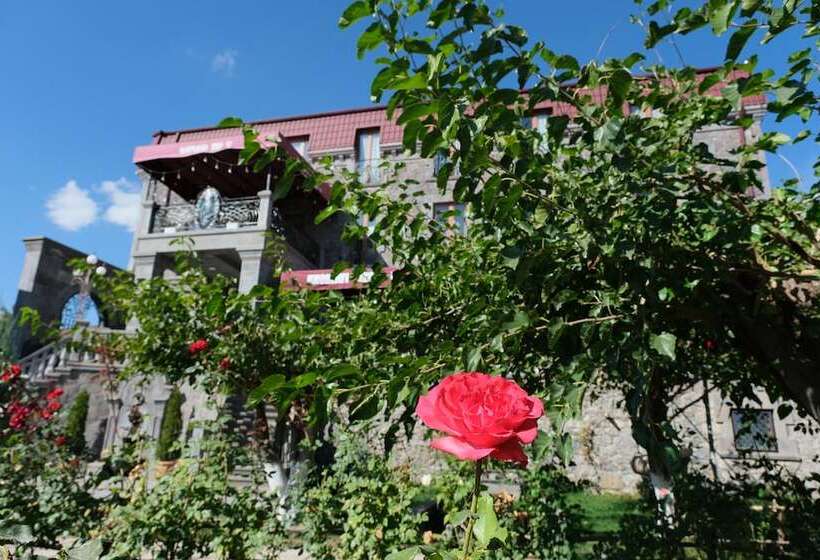 هتل Khoreayi Dzor