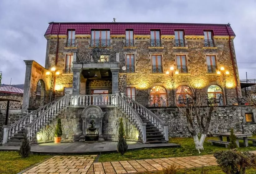 هتل Khoreayi Dzor