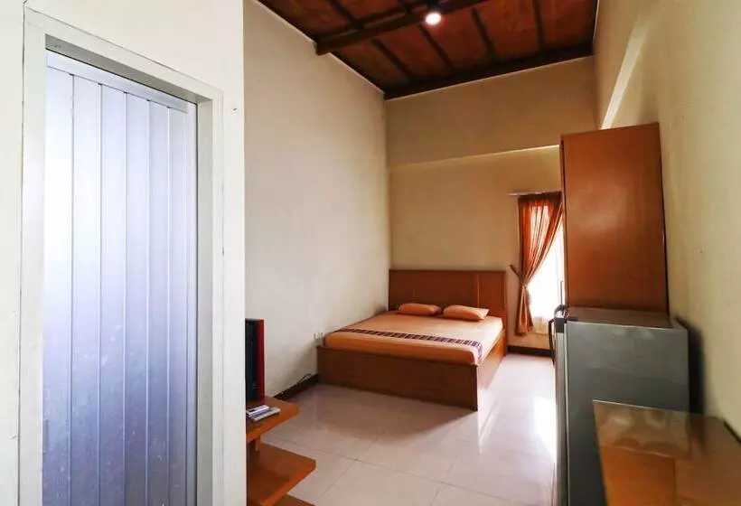 Pensió Bedur Homestay Syariah