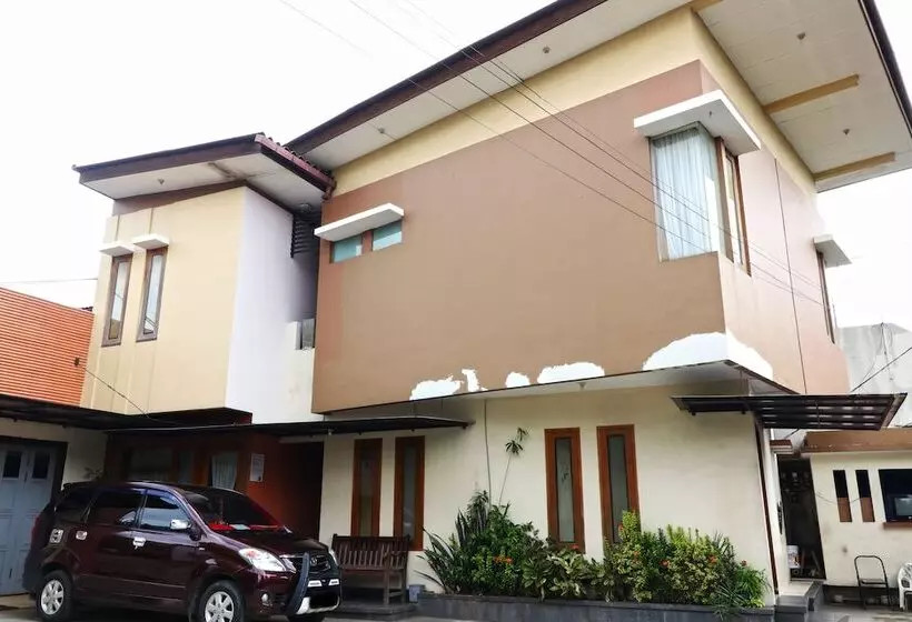 Pensió Bedur Homestay Syariah