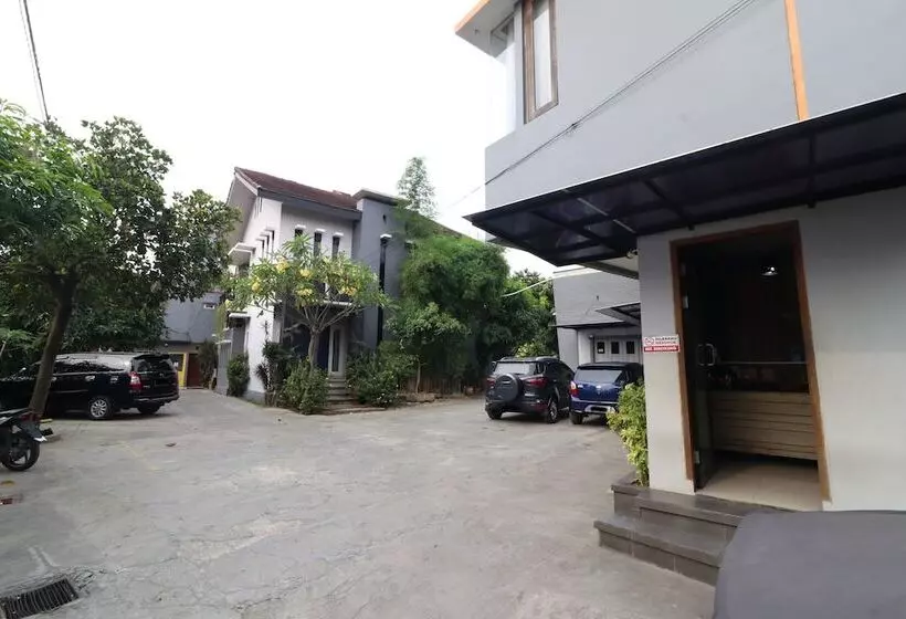 Pensió Bedur Homestay Syariah