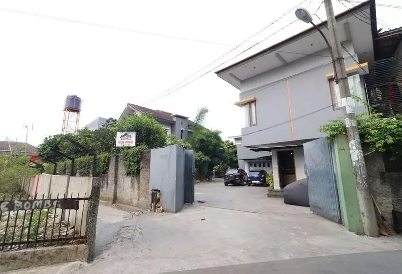 Pensió Bedur Homestay Syariah