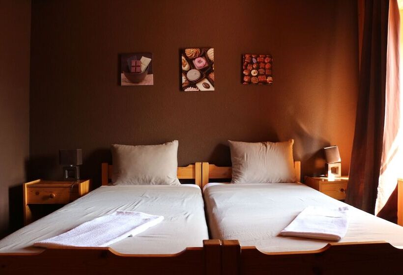 هتل Auberge De L Ange