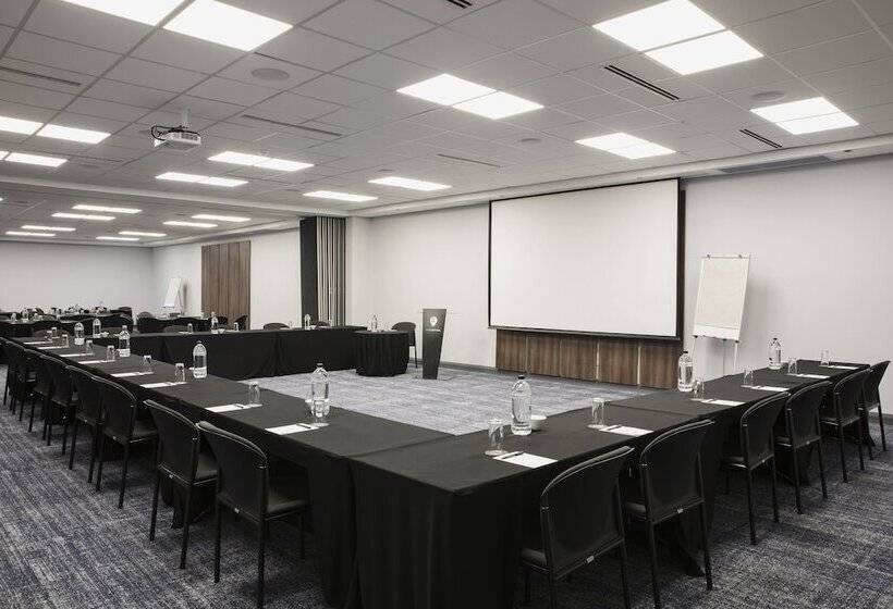 فندق The Capital Melrose