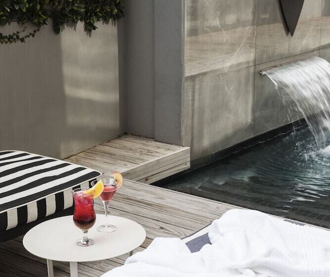 فندق The Capital Melrose