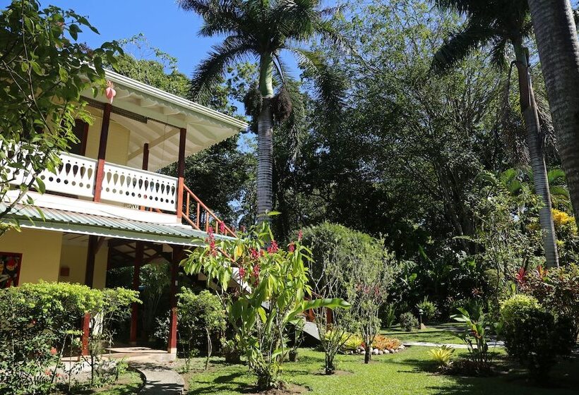 هاستل Playa Negra Guesthouse