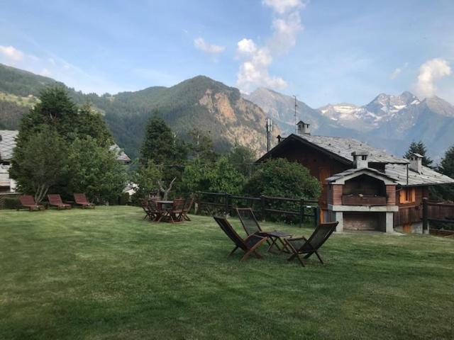 Aparthotel Foyer D Antan Suite Con Caminetto Hammam O Vasca Idromassaggio