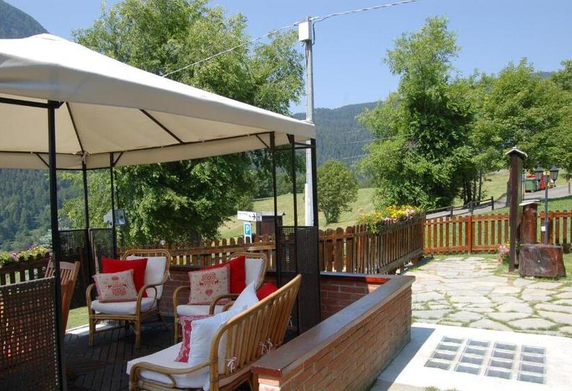 Aparthotel Foyer D Antan Suite Con Caminetto Hammam O Vasca Idromassaggio