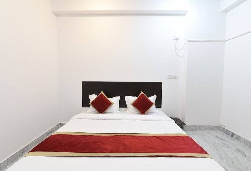 בית מלון כפרי Oyo 18982 Ooak Homes